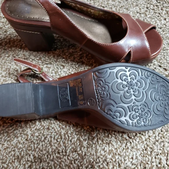 Rt 66 Heels - Picture 3 of 6